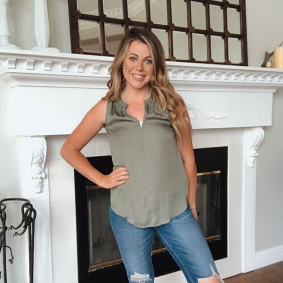 LOFT Army Green Silky Blouse Sz XXSP - Picture 1 of 5